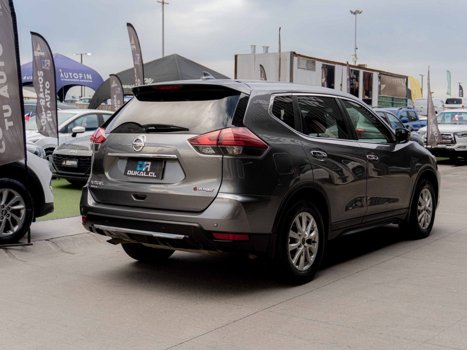 Nissan X-TRAIL 2021 - Foto 4 de 9