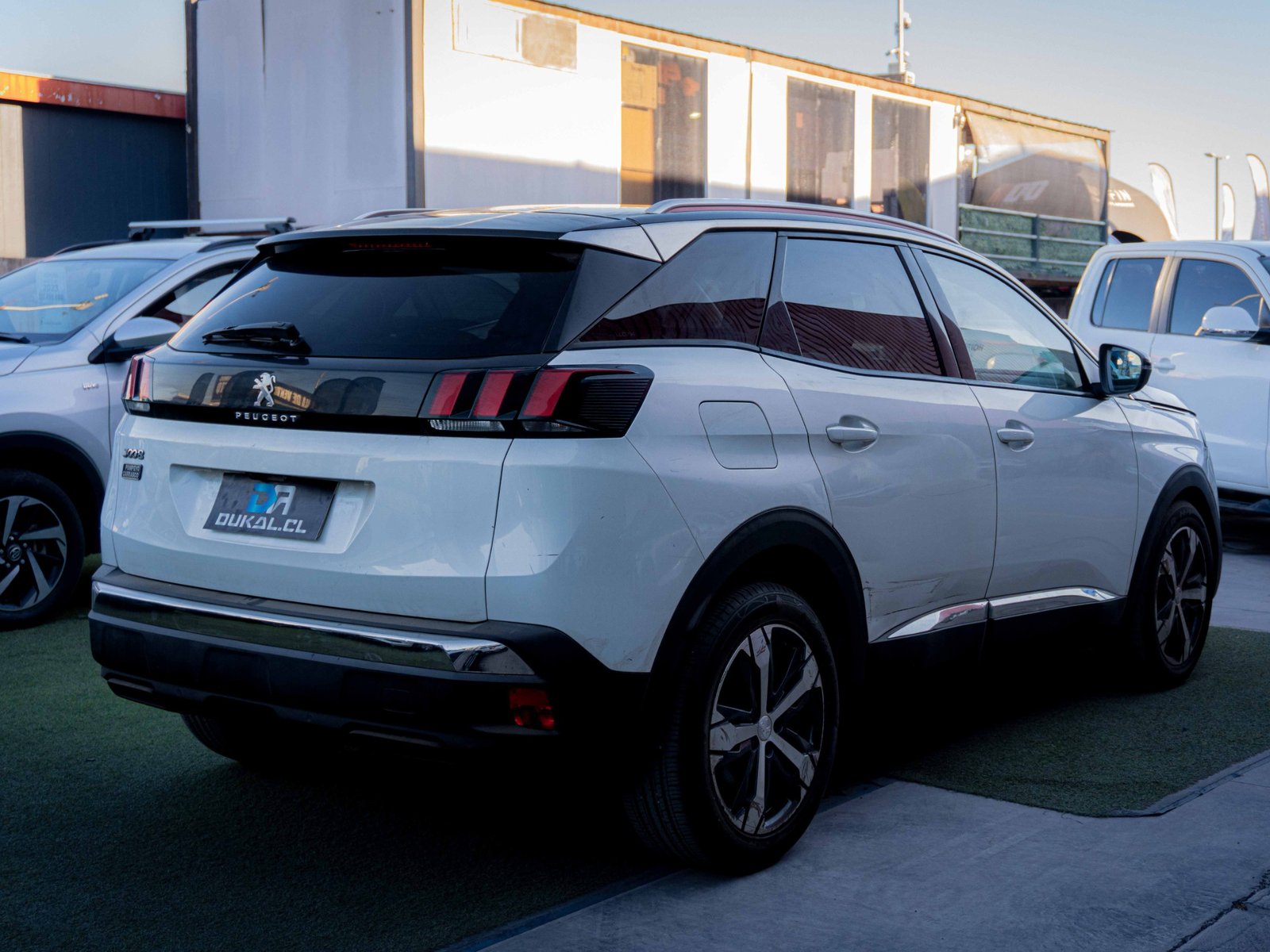 Peugeot 3008 1.6 2019 - Foto 4 de 9