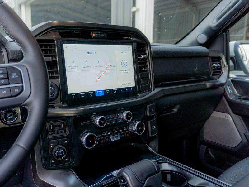 Ford F-150 LARIAT BLACK 5.0 2026 - Imagen 8 de 11