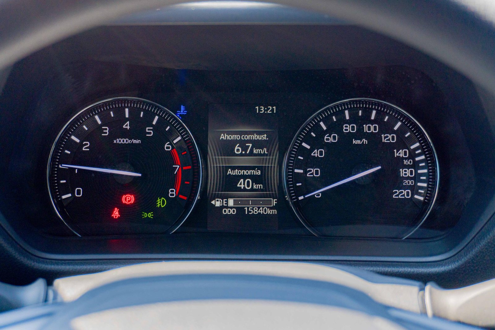 Toyota YARIS CROSS 2025 - Imagen 7 de 9