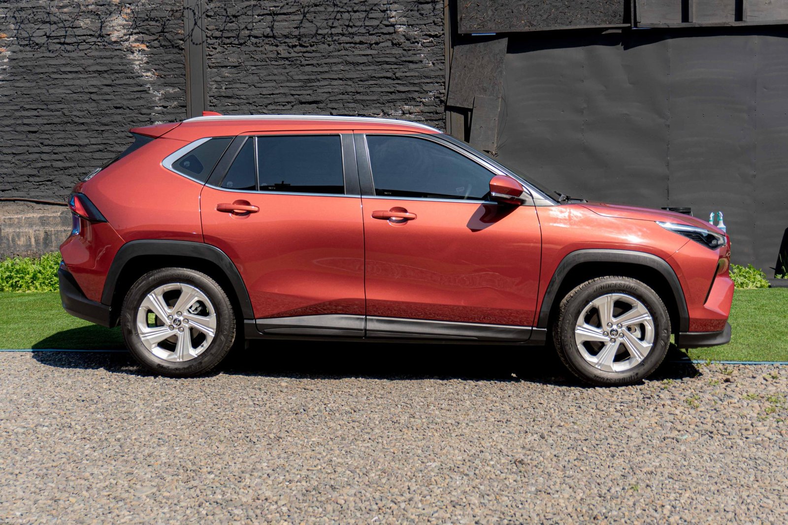 Toyota YARIS CROSS 2025 - Imagen 4 de 9