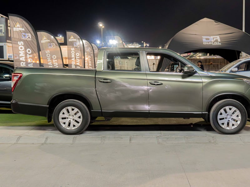 SsangYong GRAND MUSSO 2022 - Imagen 3 de 9
