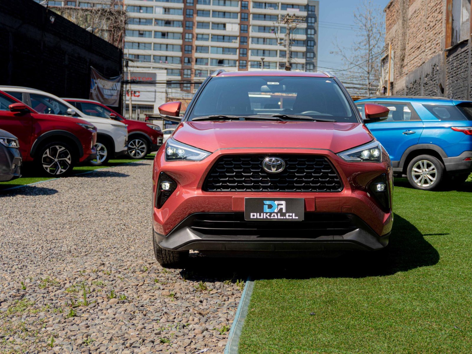 Toyota YARIS CROSS 2025 - Foto 2 de 9