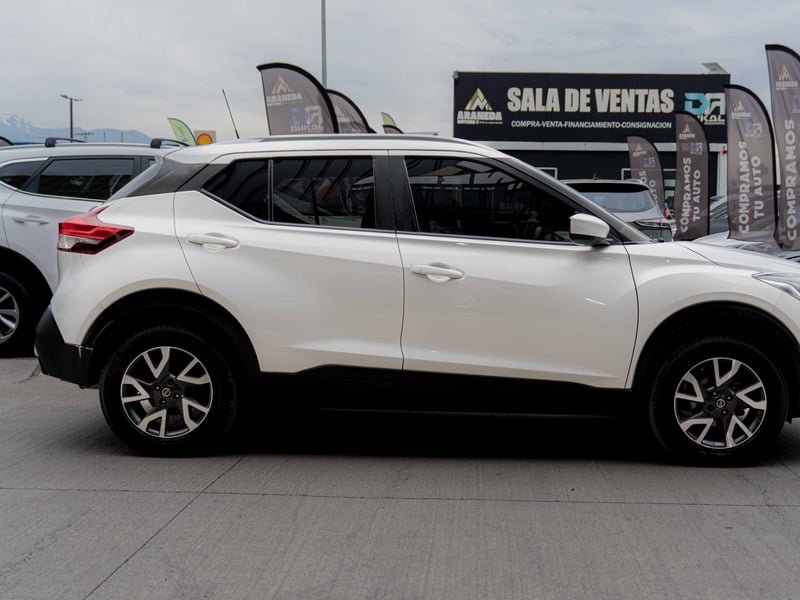 Nissan KICKS 2021 - Imagen 3 de 9