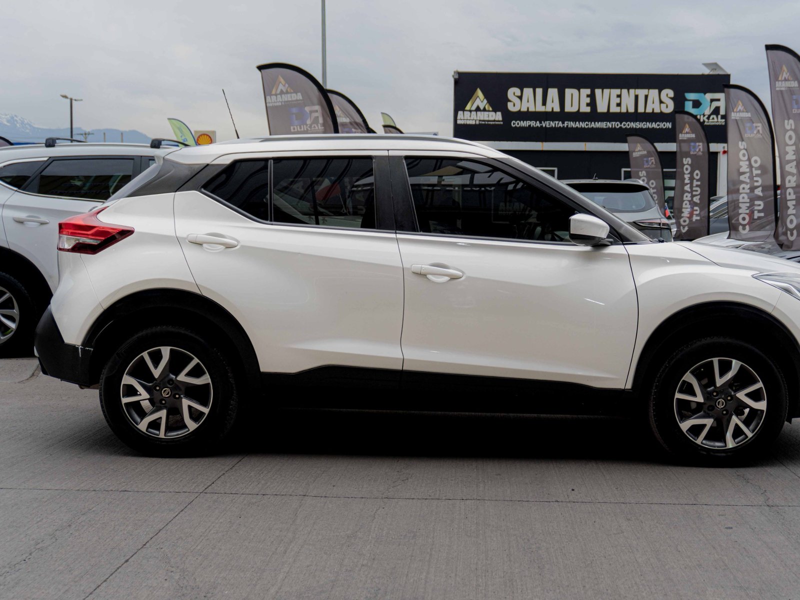 Nissan KICKS 2021 - Foto 3 de 9