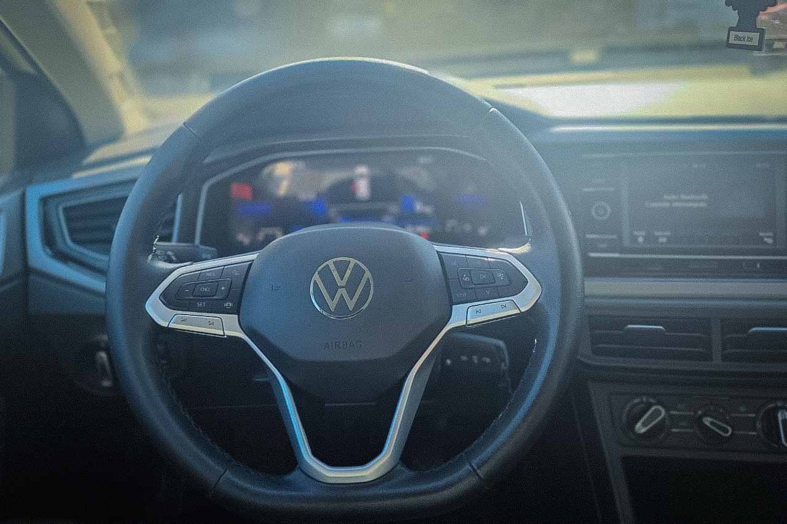 VOLKSWAGEN NIVUS TSI 1.0 2023 - Imagen 9 de 9