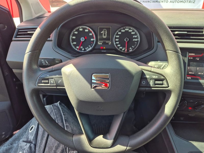 SEAT IBIZA 1.6 STYLE MT 4X2 2021 - Imagen 19 de 20
