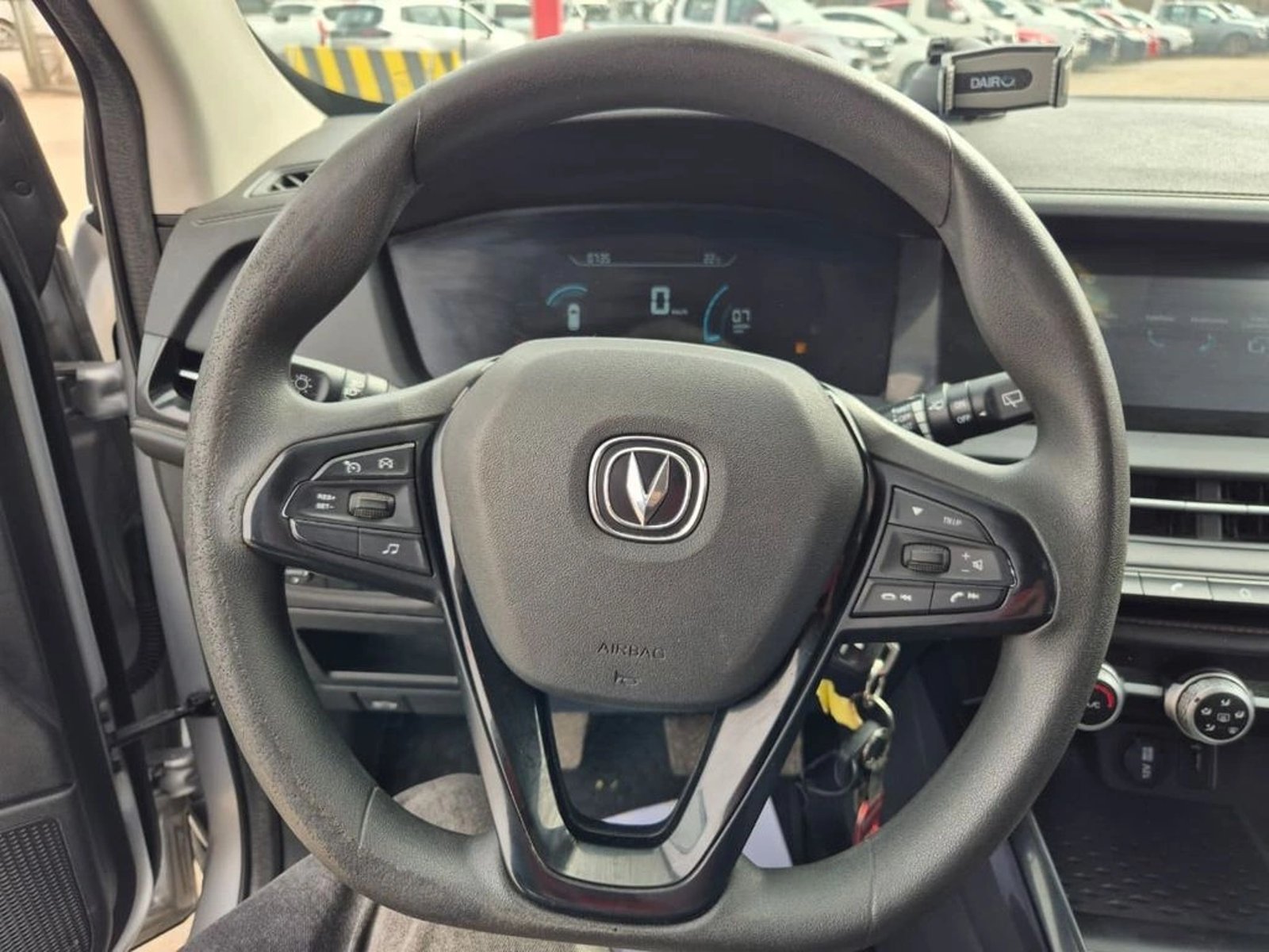 Changan CS15 1.5 COMFORT 4X2 MT 5P 2022 - Imagen 17 de 20
