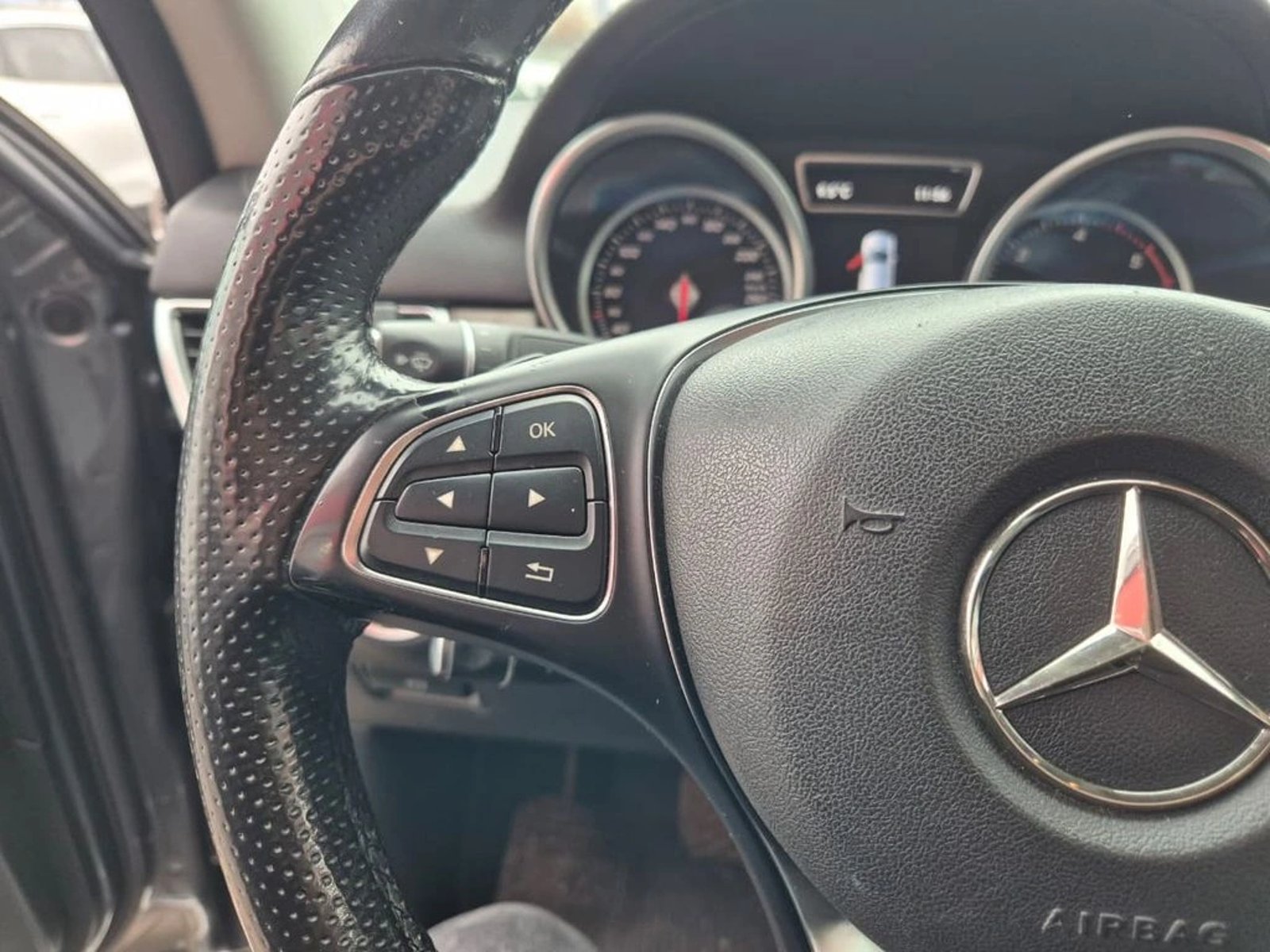 Mercedes-Benz GLE 350d 3.0 2018 - Imagen 9 de 20