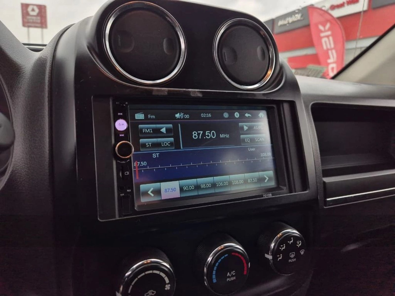 Jeep COMPASS 2.4 SPORT T 4X2 5P 2013 - Imagen 14 de 19