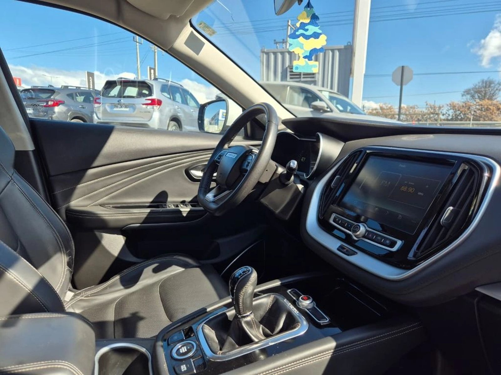 Jetour X70 1.5T GLS 4X2 MT 5P 2024 - Imagen 10 de 20
