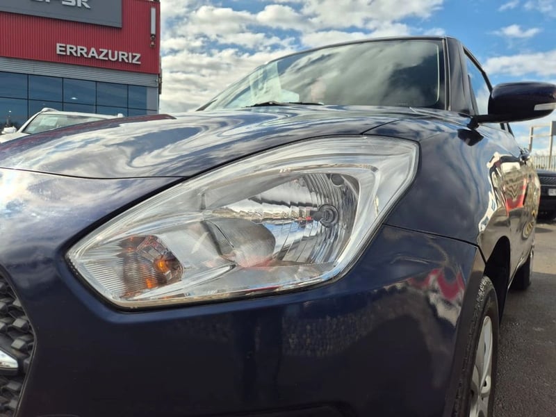 Suzuki SWIFT 1.2 GL MT 2023 - Imagen 8 de 17