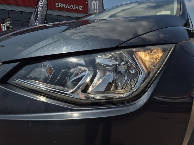 SEAT IBIZA 1.0 TSI STYLE 4X2 AT 5P 2022 - Imagen 19 de 20