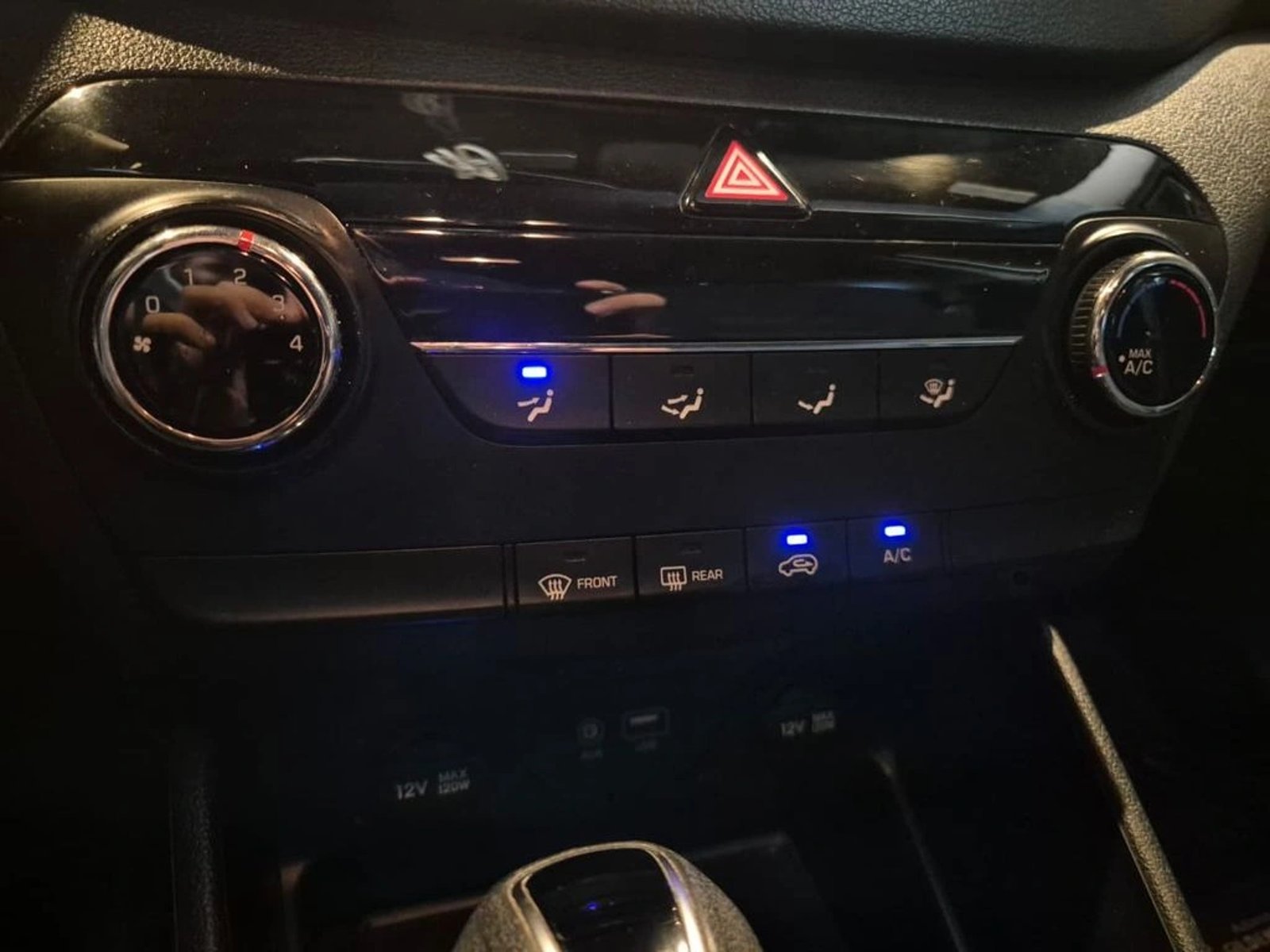 HYUNDAI TUCSON 2.0 ADVANCE 2WD DIESEL GL AT 5P 2019 - Imagen 14 de 19