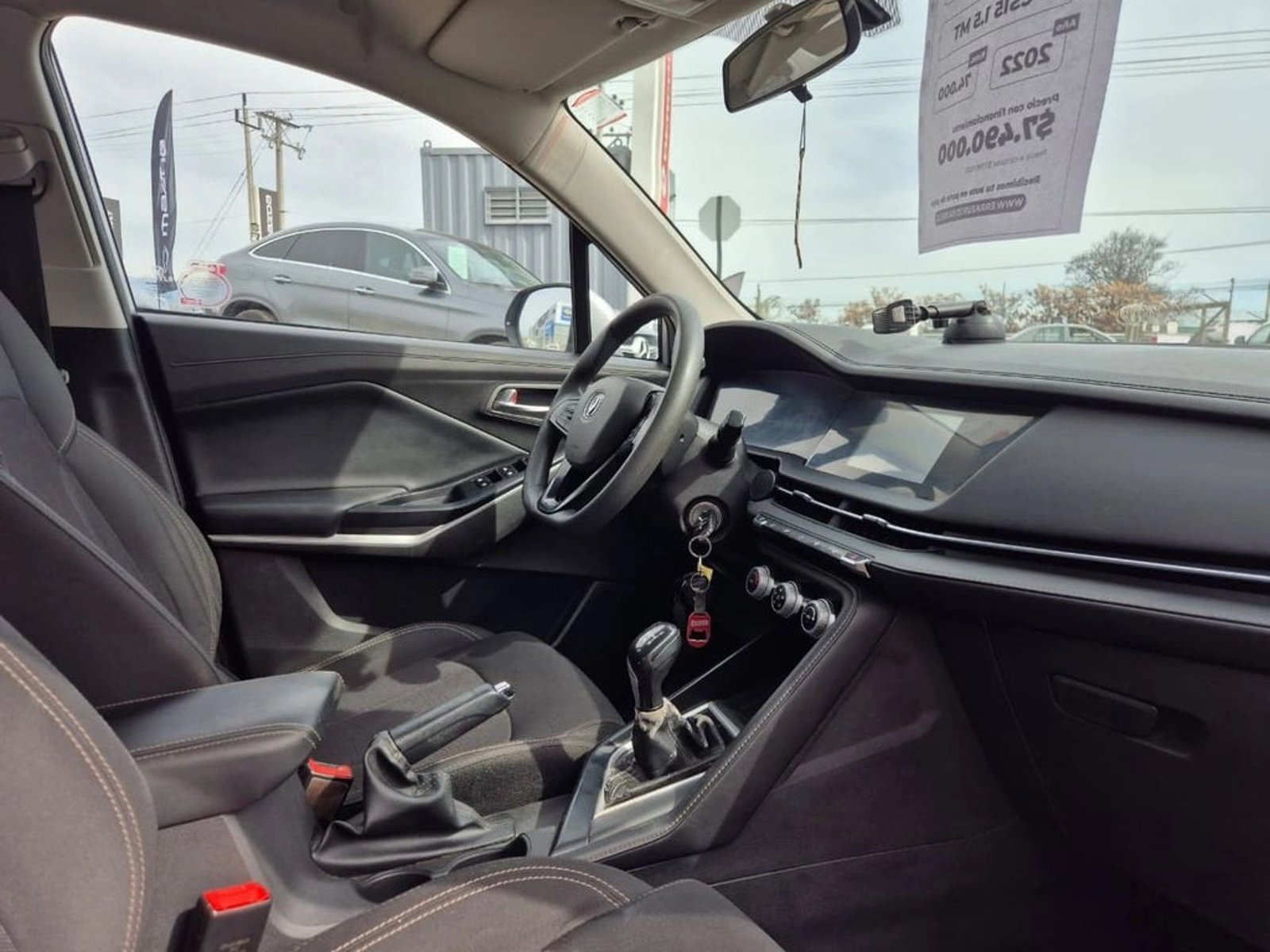 Changan CS15 1.5 COMFORT 4X2 MT 5P 2022 - Imagen 14 de 20
