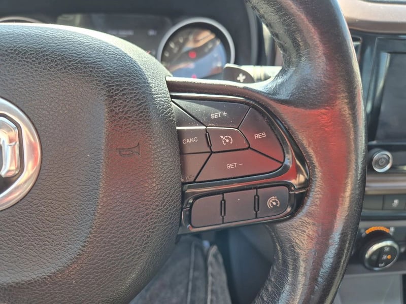 RAM 1000 2.0 LARAMIE AT 4X4 2021 - Imagen 14 de 20