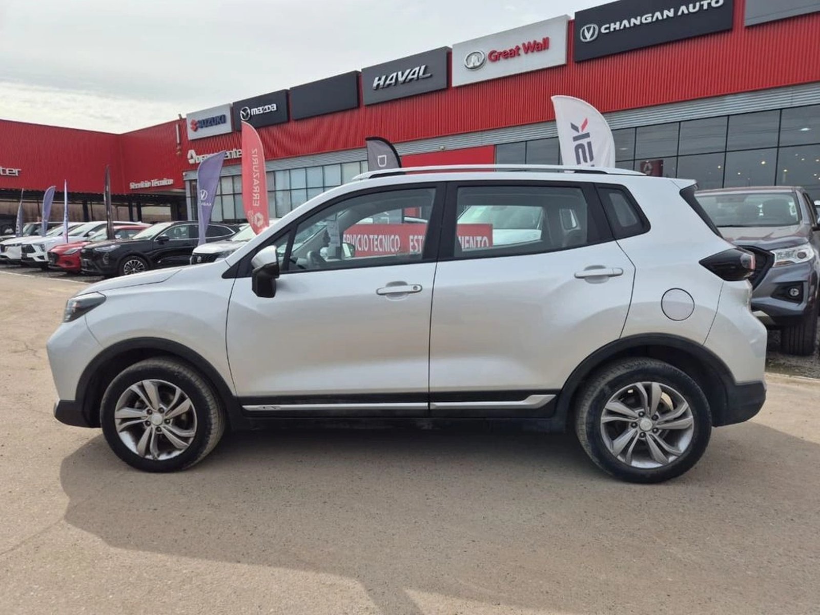 Changan CS15 1.5 COMFORT 4X2 MT 5P 2022 - Imagen 8 de 20
