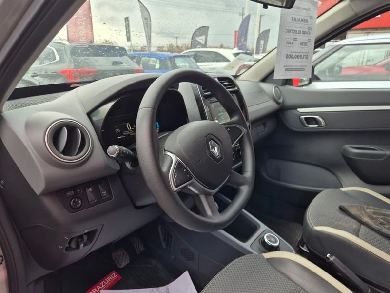 Renault KWID 0.0 E-TECH INTENS AT ELECTRICO 2025 - Imagen 8 de 16