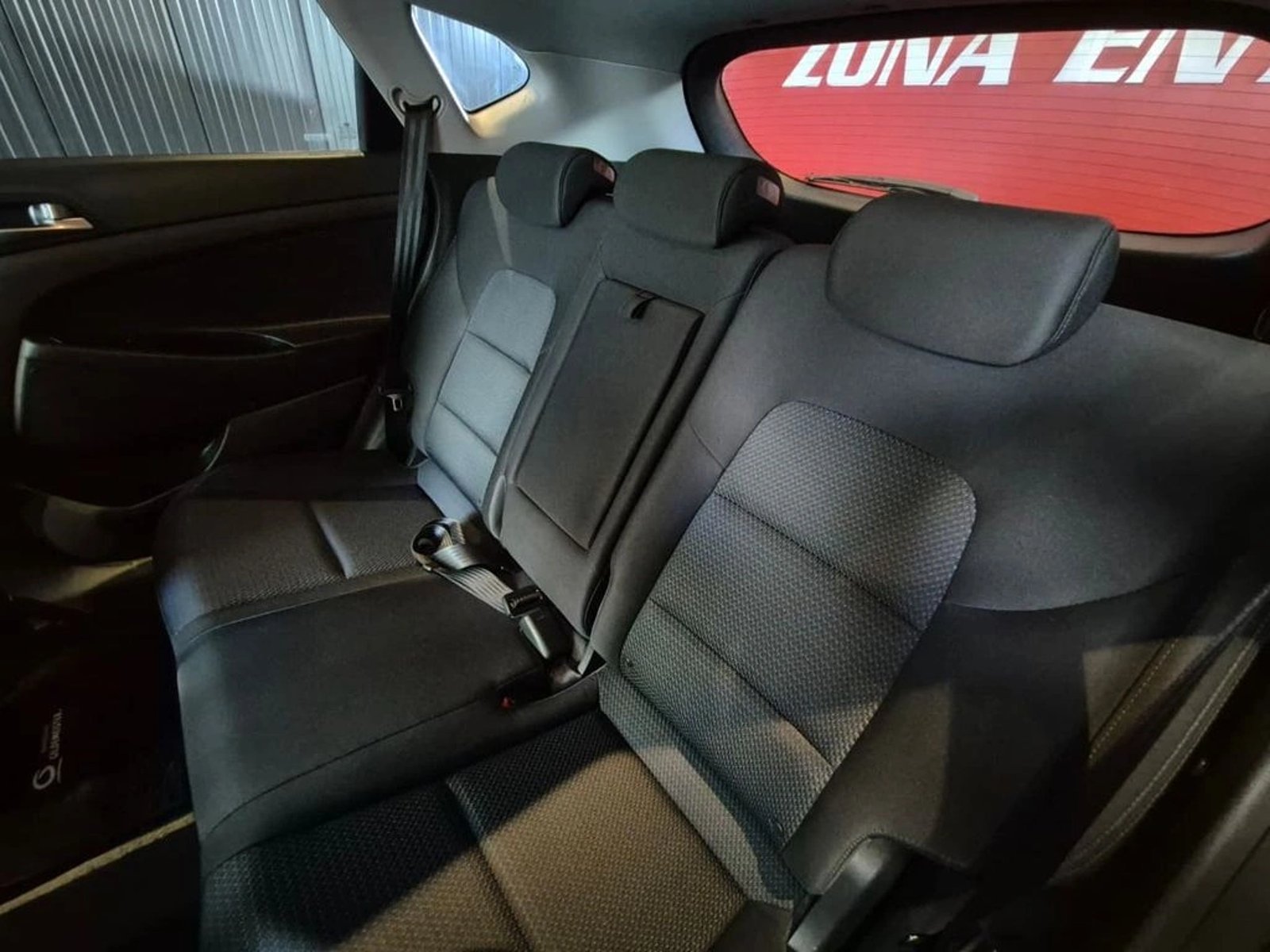 HYUNDAI TUCSON 2.0 ADVANCE 2WD DIESEL GL AT 5P 2019 - Imagen 16 de 19