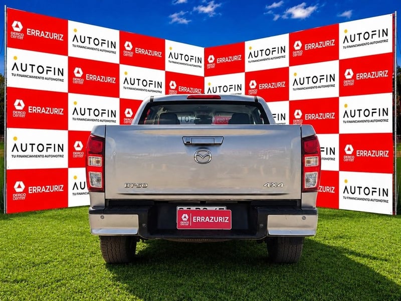 Mazda BT-50 4X4 3.0 2023 - Imagen 5 de 20
