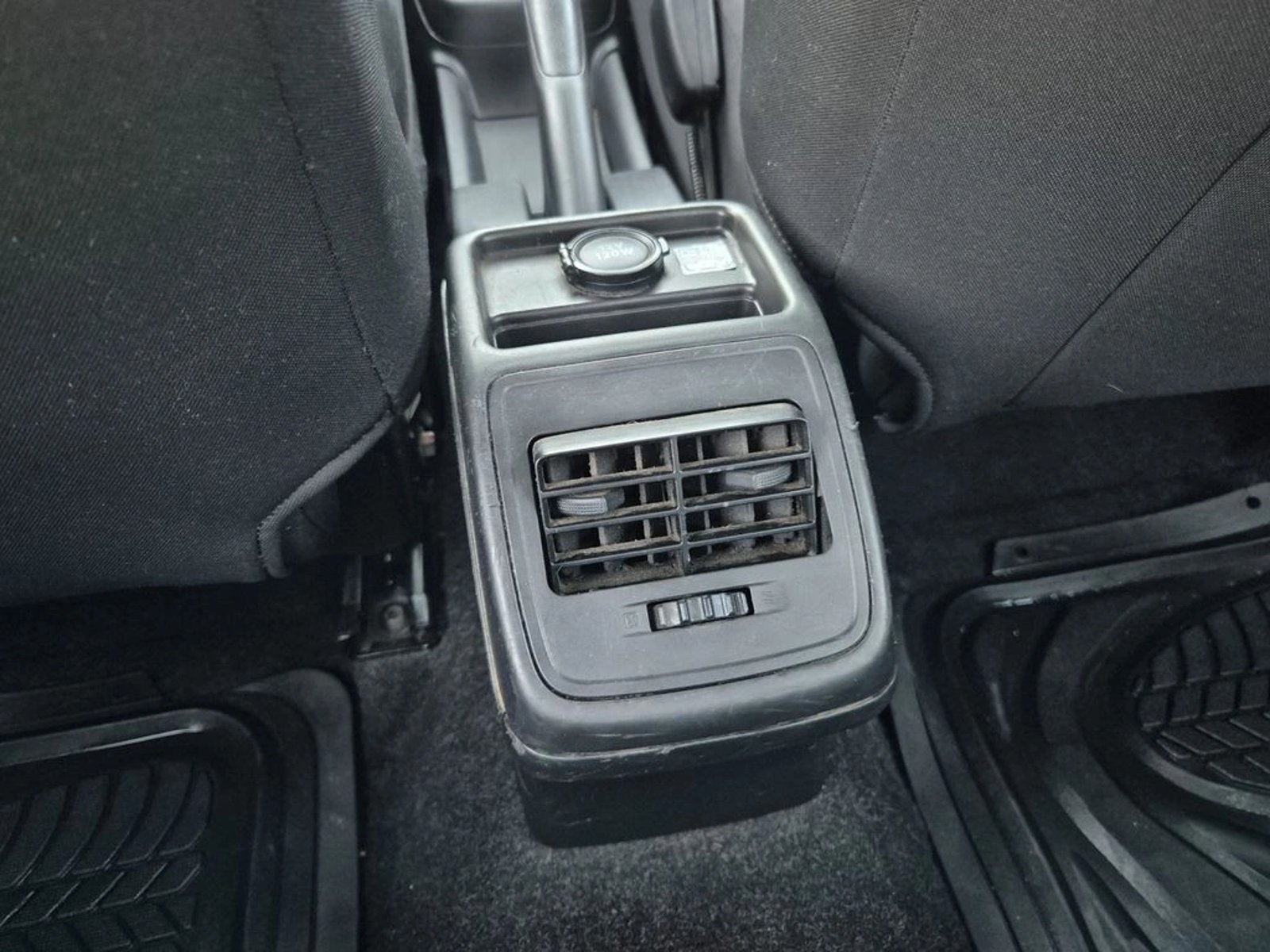 Suzuki DZIRE 1.2 GL MT 2021 - Imagen 17 de 20