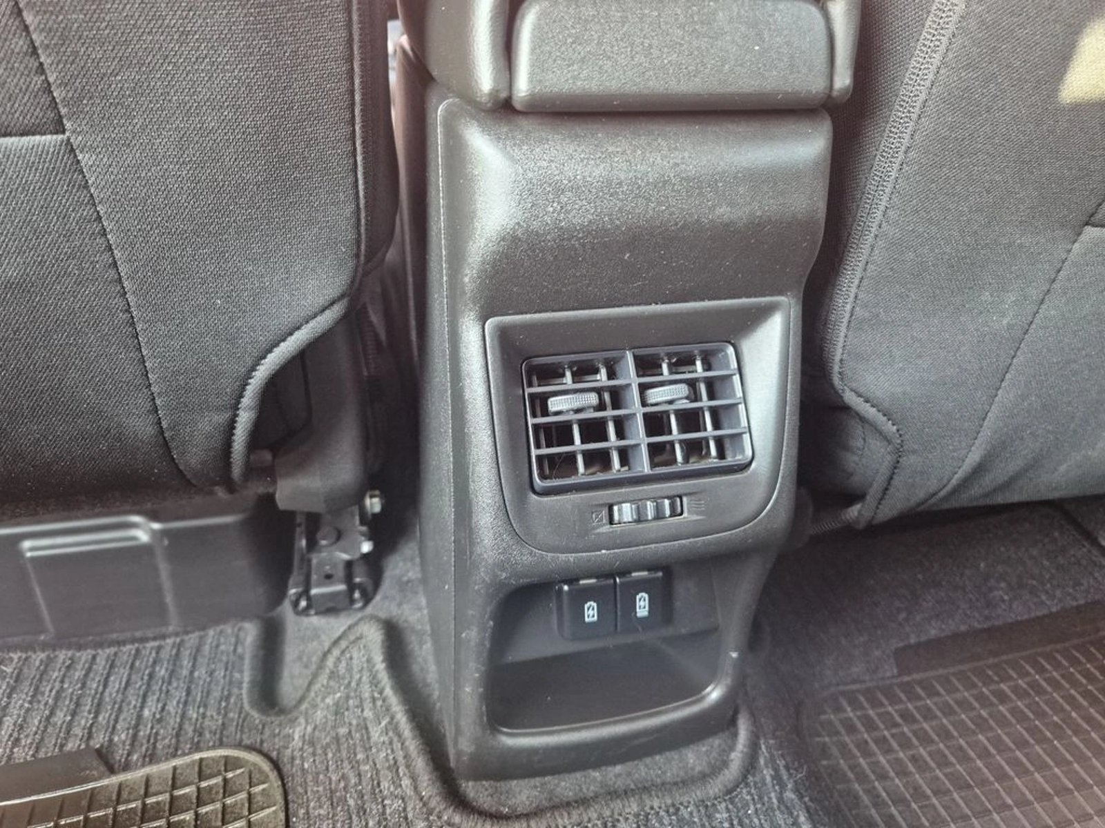 SUZUKI FRONX 1.5 GLX HIBRIDO 2025 - Imagen 17 de 19