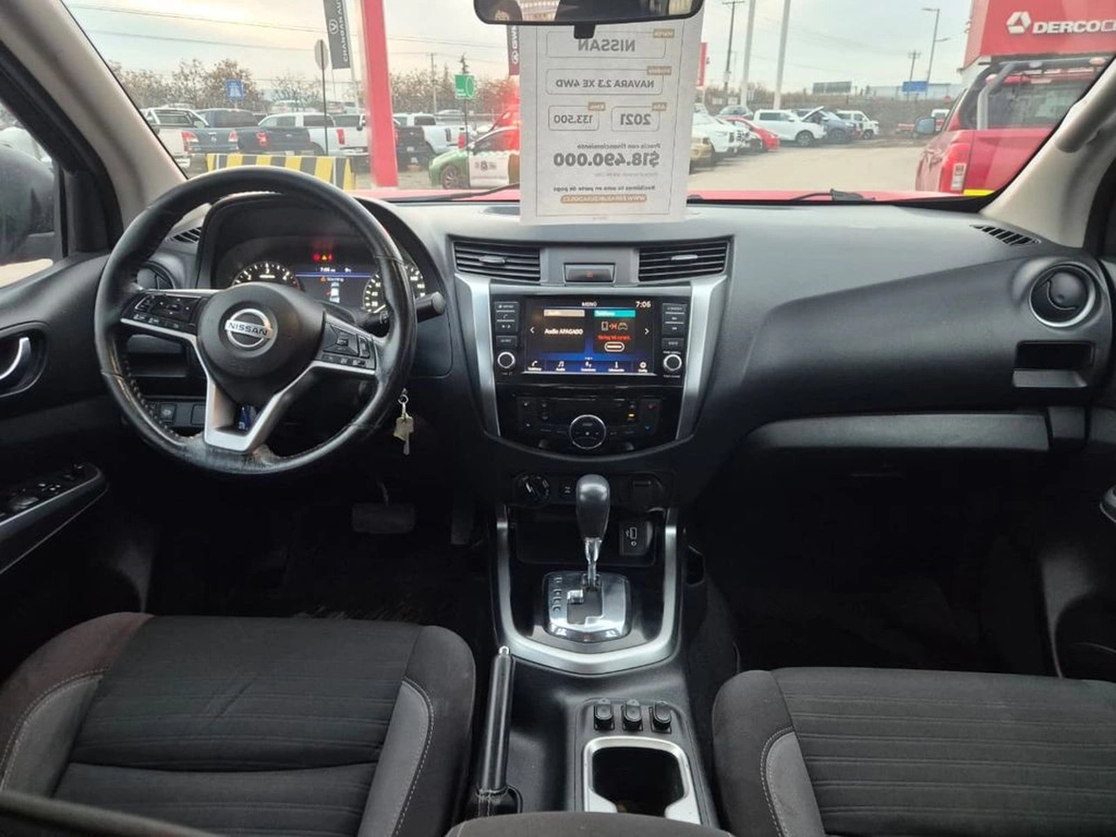 Nissan NAVARA 2.3D XE DIESEL 4X4 DOB.CAB. AT 4P 2021 - Imagen 9 de 20