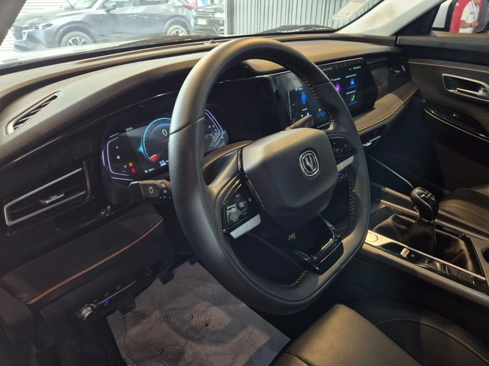 CHANGAN X7 PLUS 1.5 ELITE MT 2026 - Imagen 11 de 19