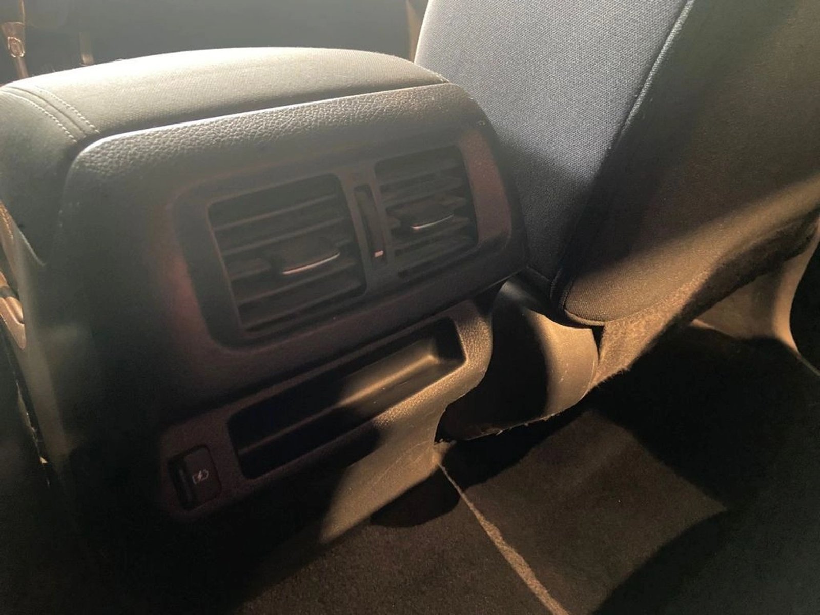 NISSAN NAVARA 2.3D XE DIESEL 4X4 DOB.CAB. AT 4P 2021 - Imagen 14 de 15