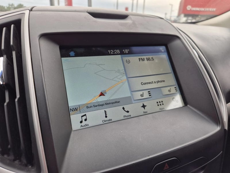 Ford EDGE 2.0 SE ECOBOOST FWD AT 5P 2018 - Imagen 17 de 20