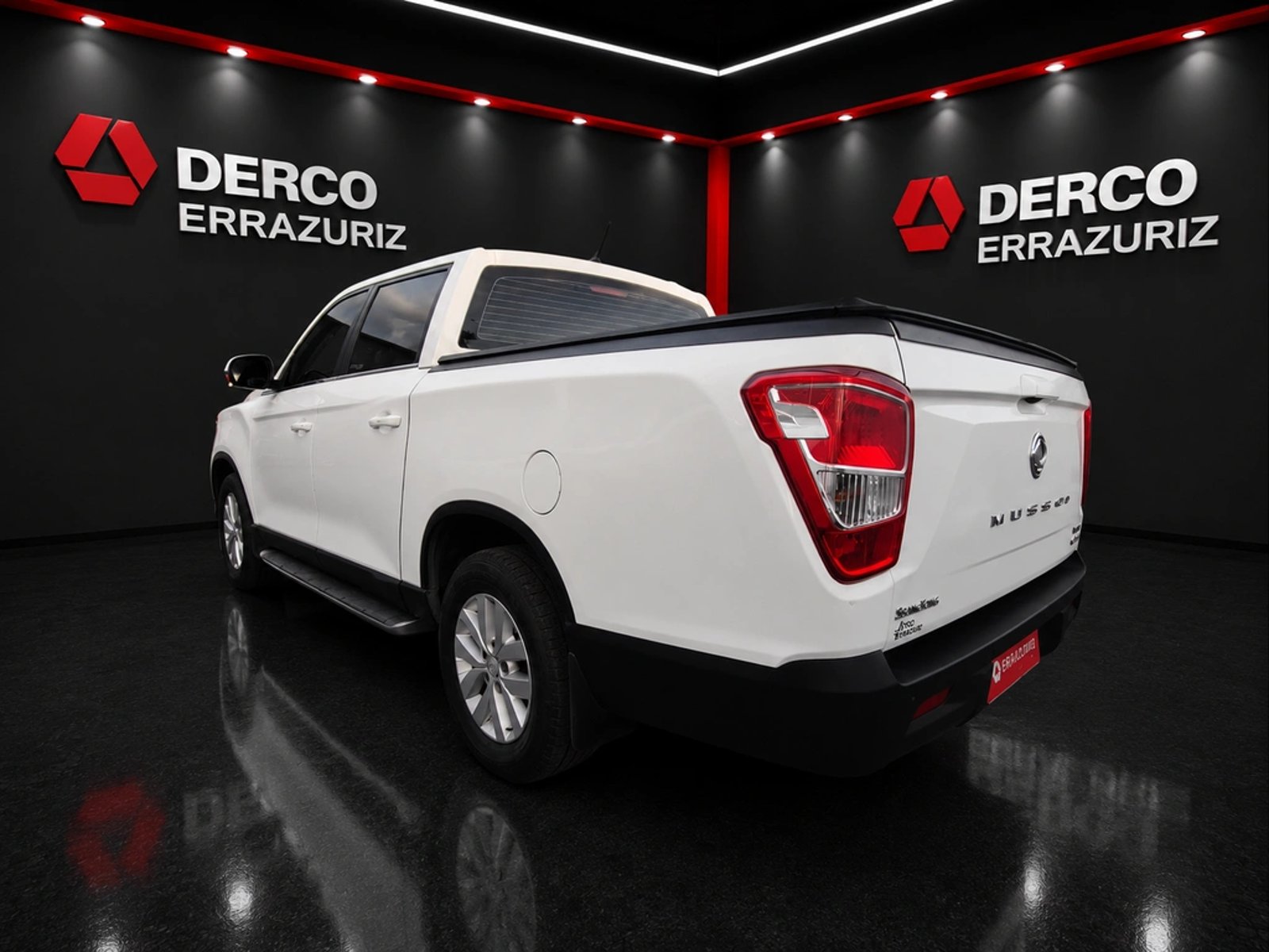 SsangYong GRAND MUSSO 2.2 GRAND GLX TD DIESEL 4WD MT6 4P 2023 - Imagen 6 de 18