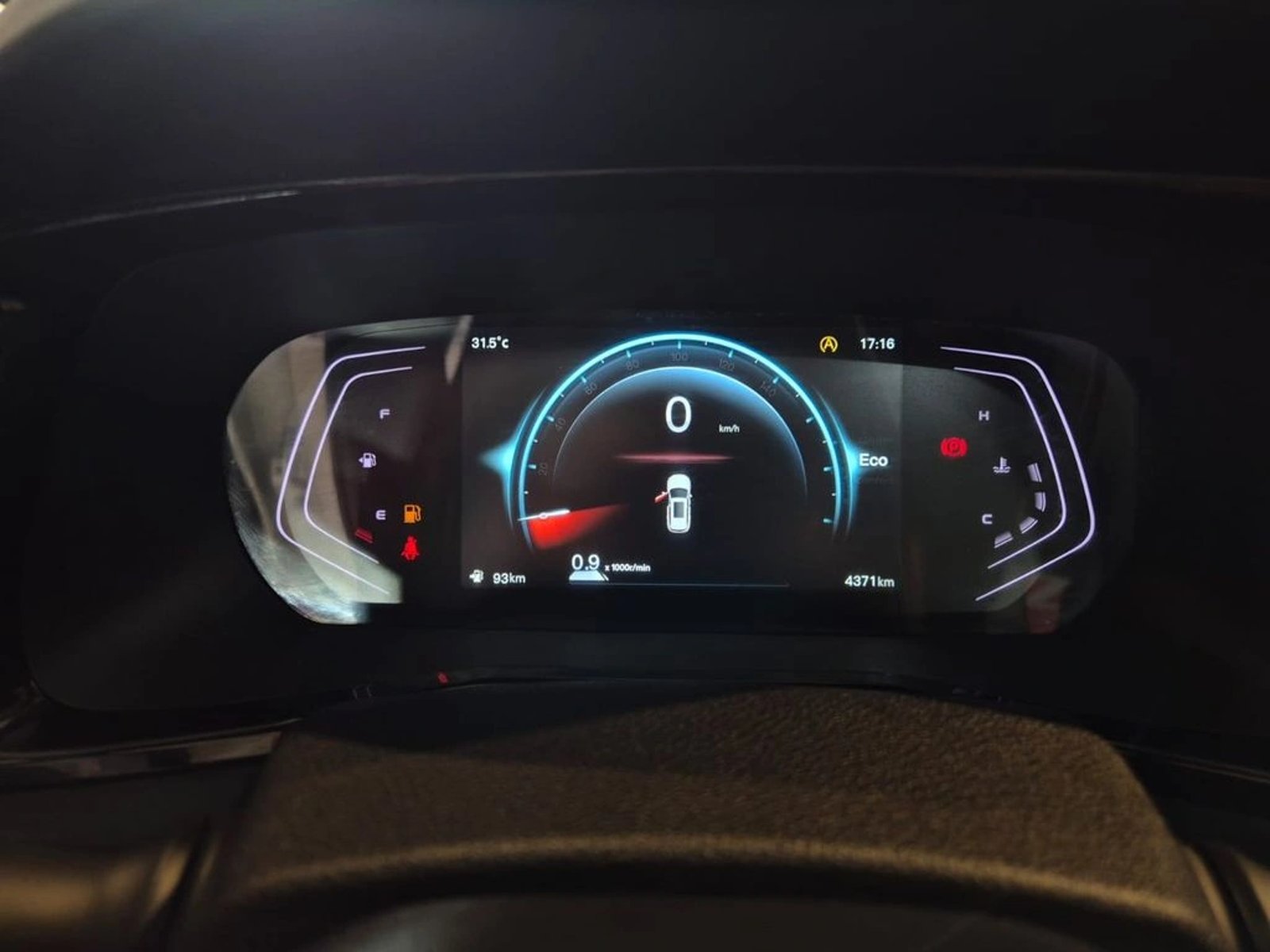 CHANGAN X7 PLUS 1.5 ELITE MT 2026 - Imagen 17 de 19