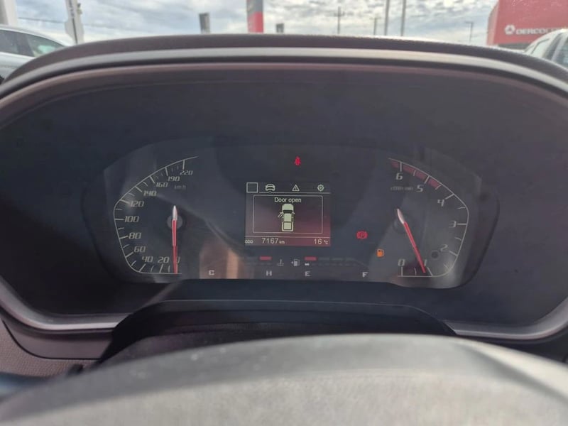 Changan HUNTER 2.0T COMFORT DIESEL 4X2 EURO6 MT 4P 2025 - Imagen 18 de 20