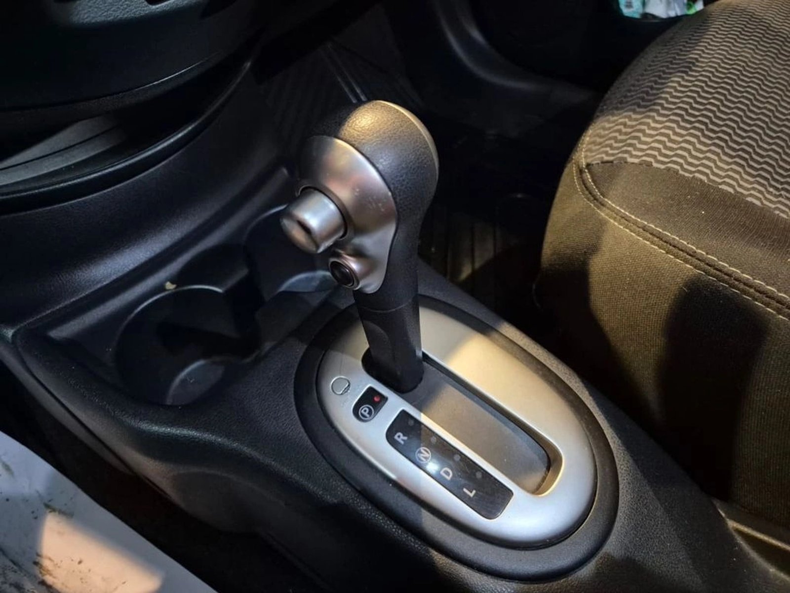 NISSAN NOTE 1.6 ADVANCE 4X2 CVT AT 5P 2016 - Imagen 9 de 18