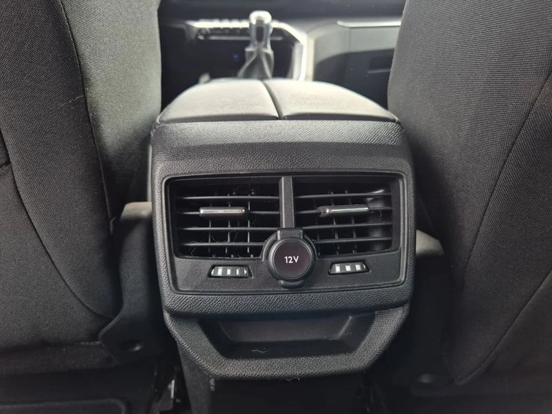 Peugeot 3008 1.5 ACTIVE BLUEHDI 130 MT 2022 - Imagen 12 de 20