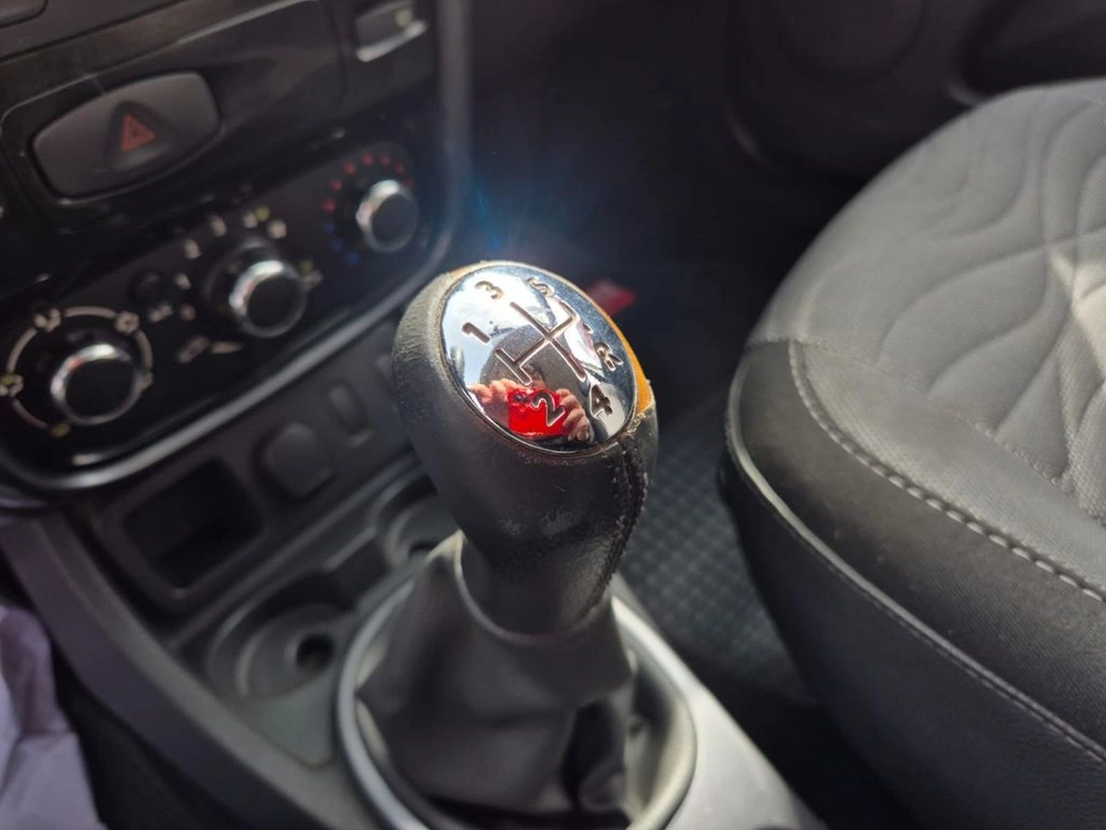 Renault DUSTER 1.6 BENCINA DYNAMIQUE 2016 - Imagen 18 de 20