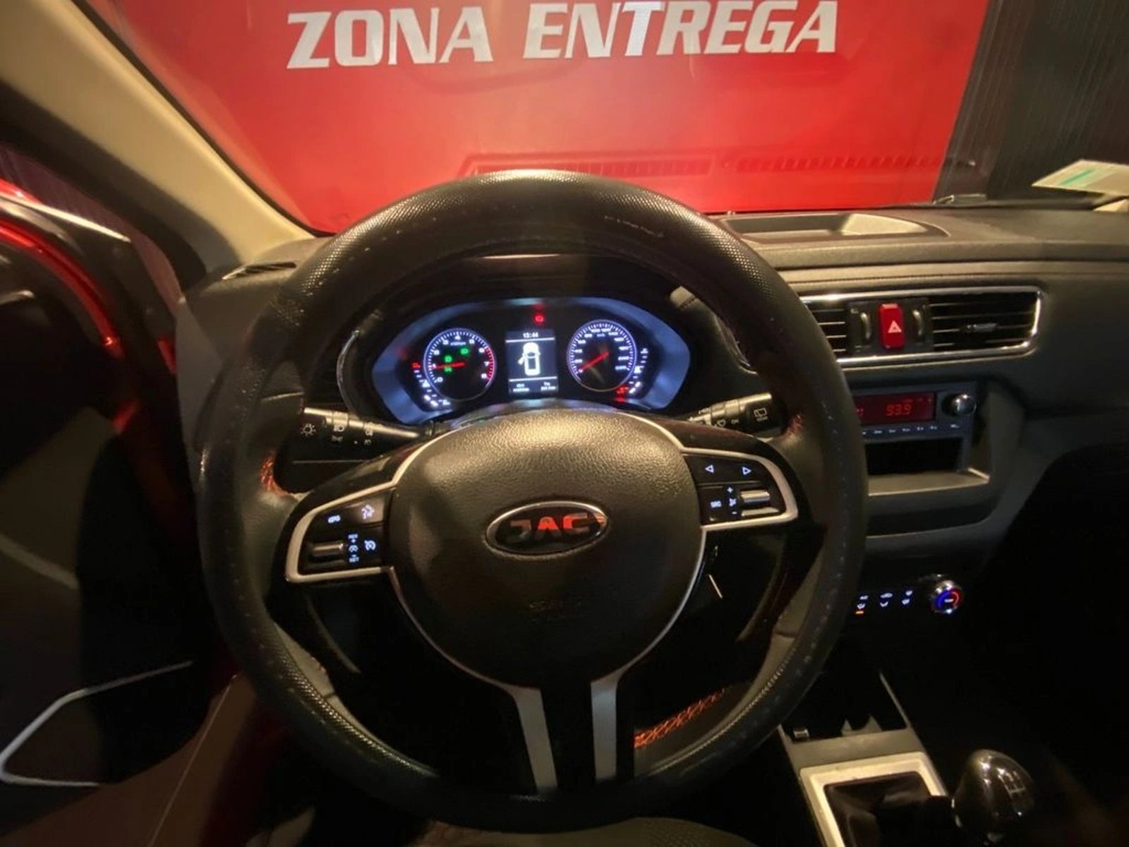 JAC JS2 1.5 COMFORT 4X2 MT 5P 2022 - Imagen 10 de 17