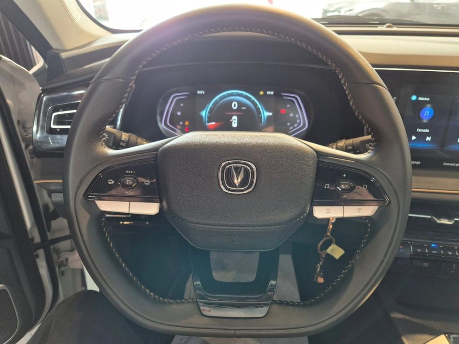CHANGAN X7 PLUS 1.5 ELITE MT 2026 - Imagen 12 de 19