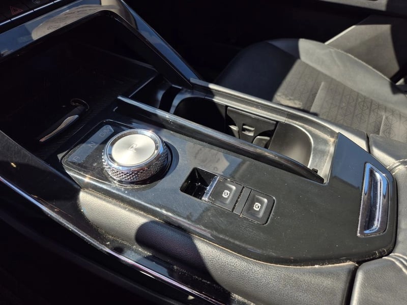 Haval H6 TURBO DCT 2.0 AUT 2023 - Imagen 17 de 20