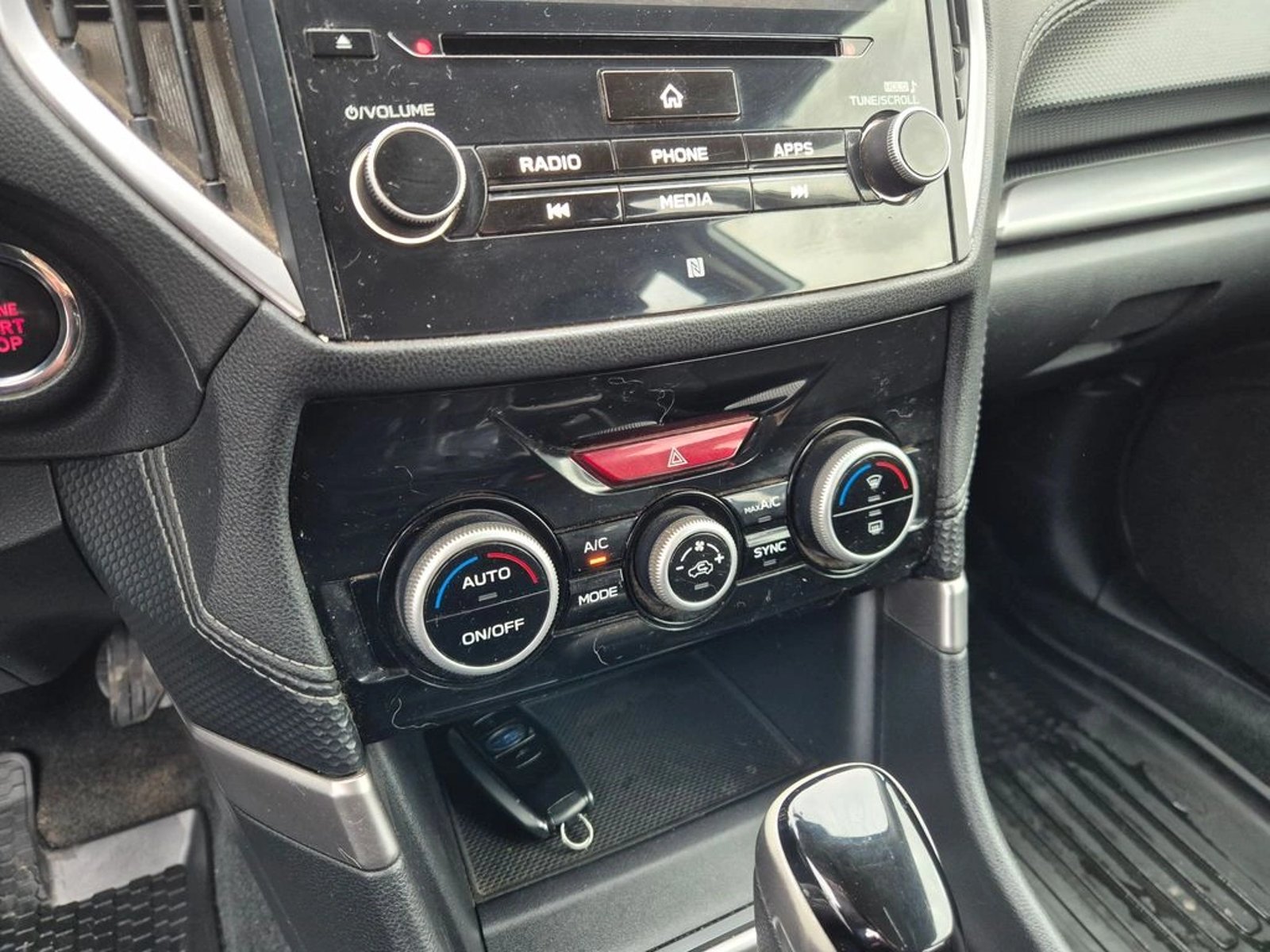 Subaru FORESTER 2.0I X AWD AT 5P 2020 - Imagen 18 de 20