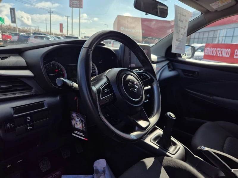 Suzuki BALENO 1.5 GLS MT 2024 - Imagen 12 de 20
