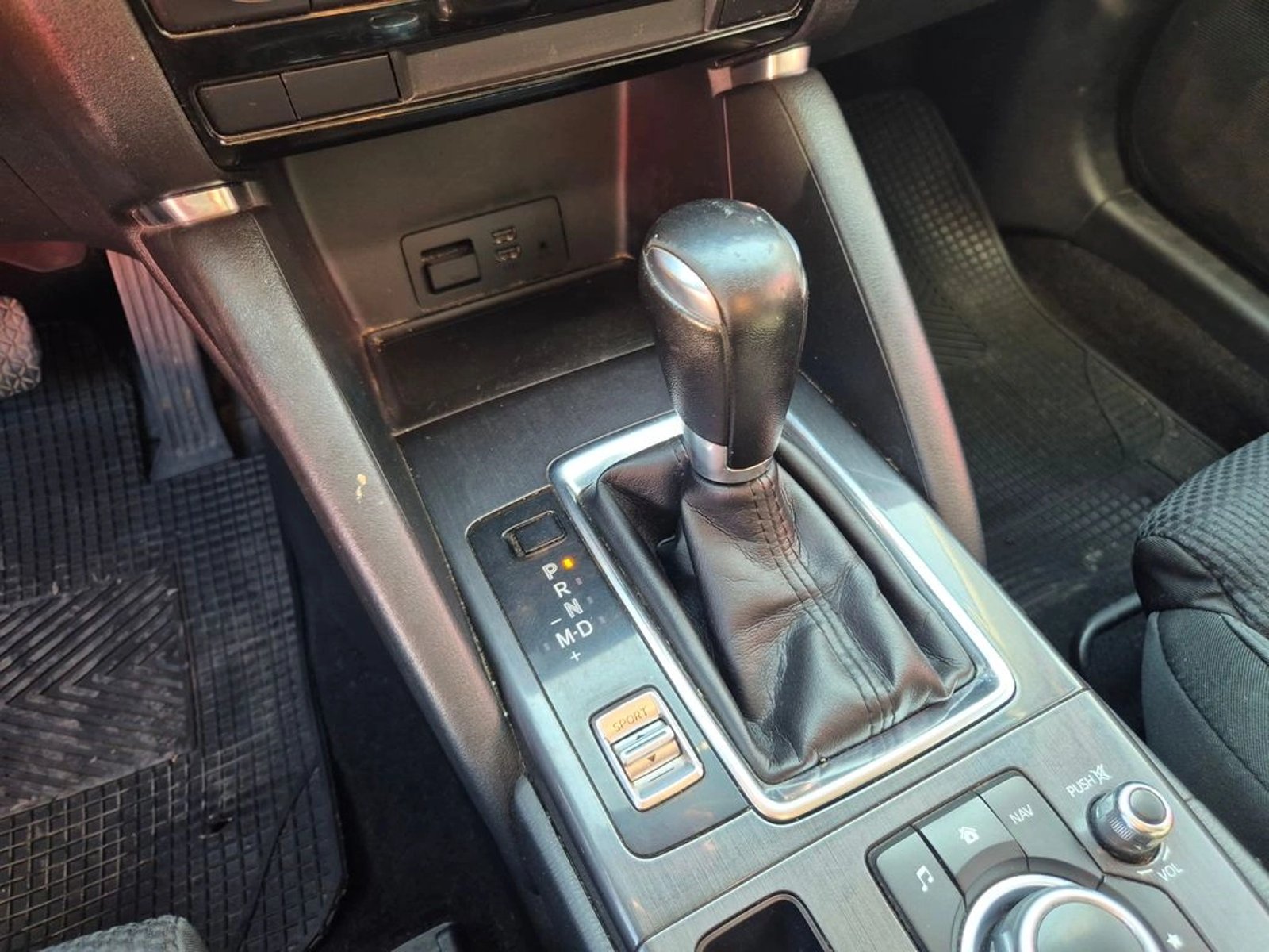 MAZDA CX-5 2.2 GT AWD I-STOP AT 4X4 DIESEL 2016 - Imagen 19 de 20