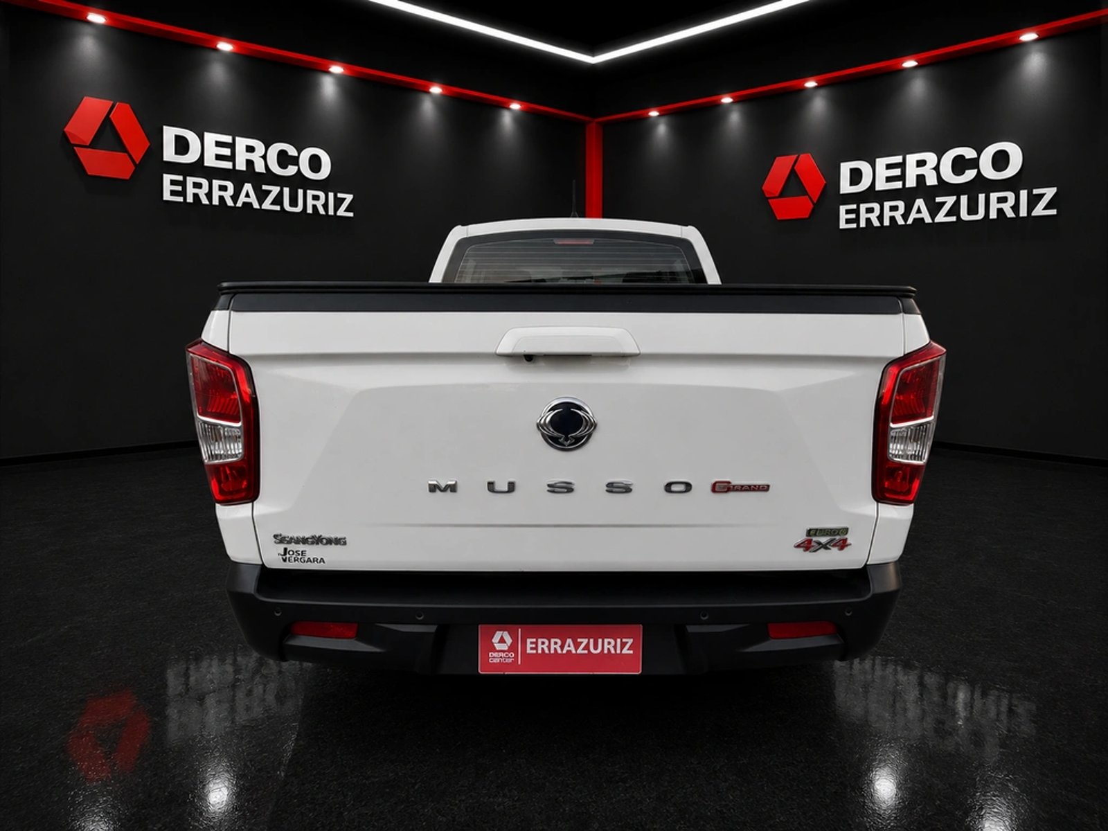 SsangYong GRAND MUSSO 2.2 GRAND GLX TD DIESEL 4WD MT6 4P 2023 - Imagen 5 de 18