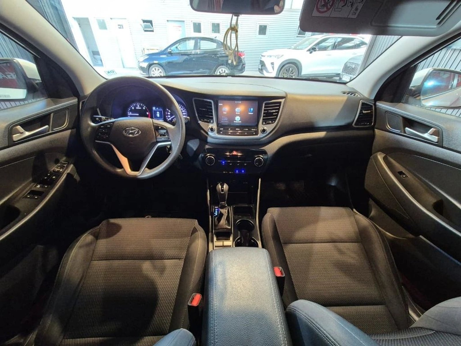 HYUNDAI TUCSON 2.0 ADVANCE 2WD DIESEL GL AT 5P 2019 - Imagen 8 de 19