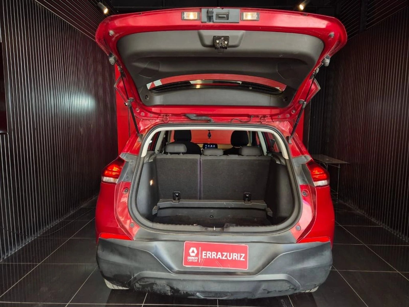 CHEVROLET TRACKER 1.2T LS FWD MT 5P 2022 - Imagen 6 de 18