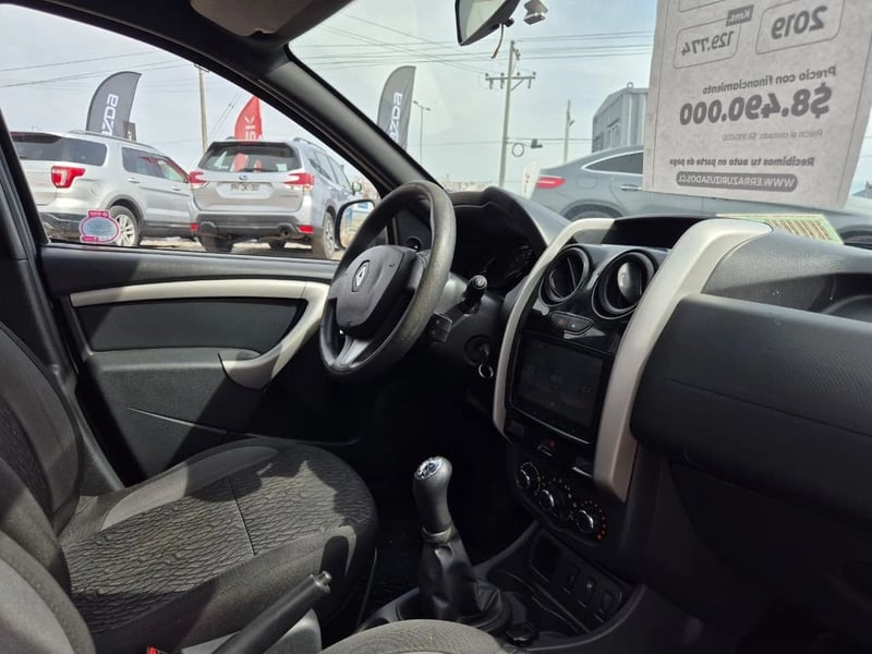 Renault Oroch 1.6 ZEN CD MT 2019 - Imagen 10 de 20