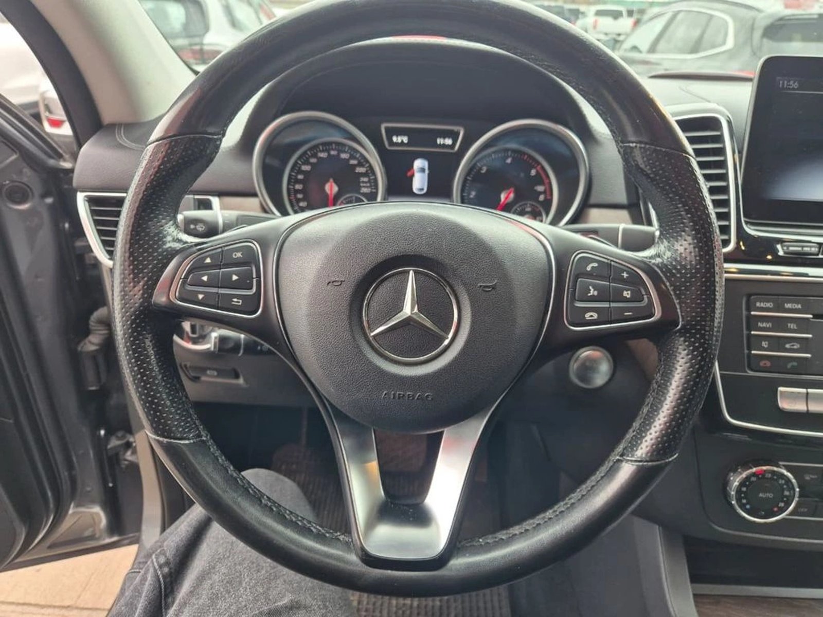 Mercedes-Benz GLE 350d 3.0 2018 - Imagen 8 de 20