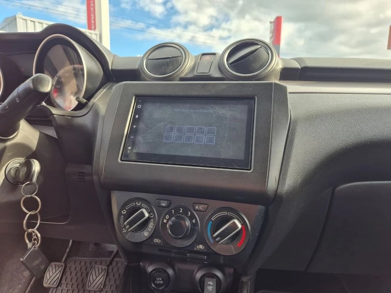 Suzuki SWIFT 1.2 GL MT 2023 - Imagen 17 de 17