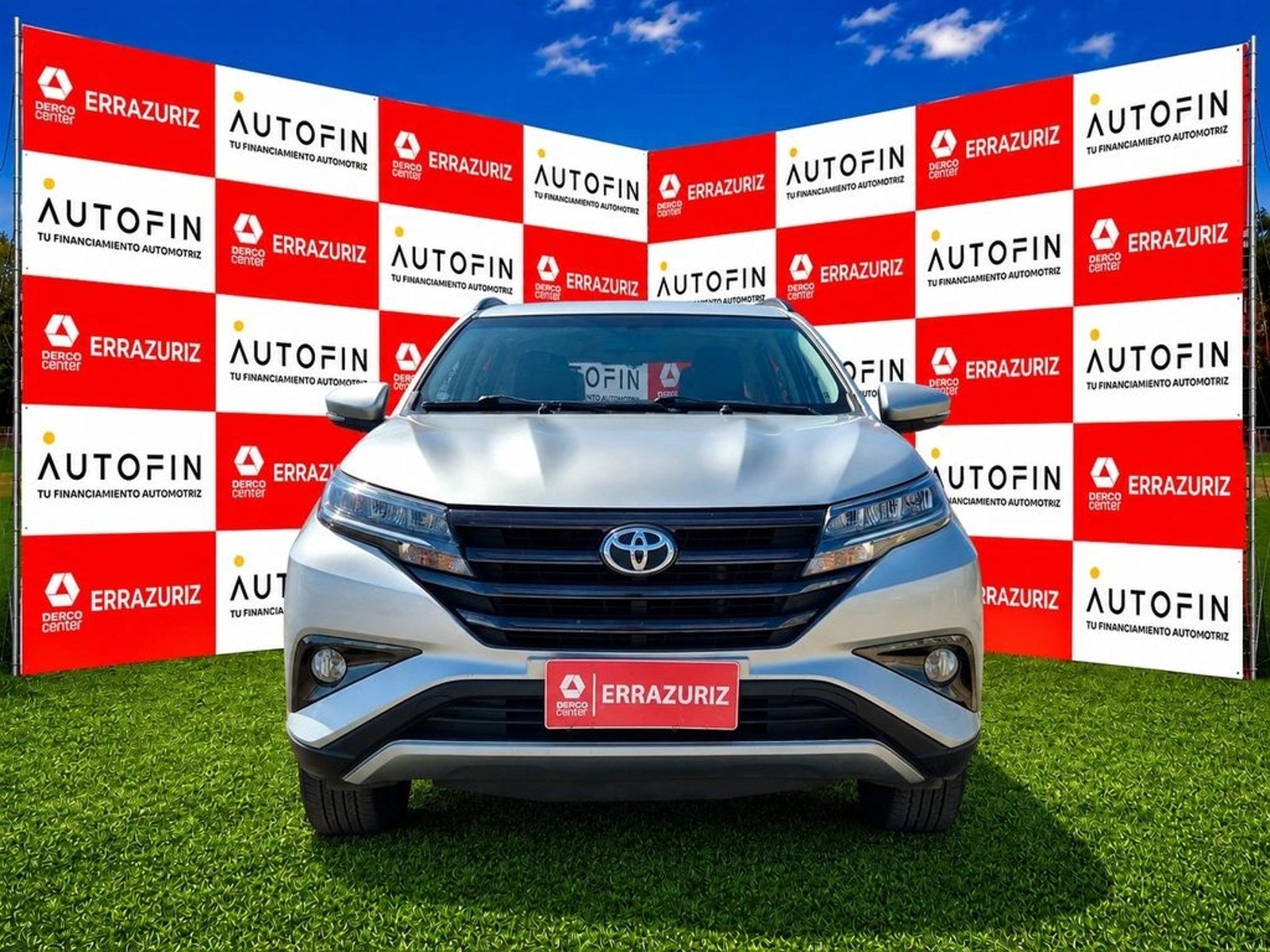 Toyota RUSH 1.5 XLI 4X2 MT 5P 2022 - Foto 2 de 20