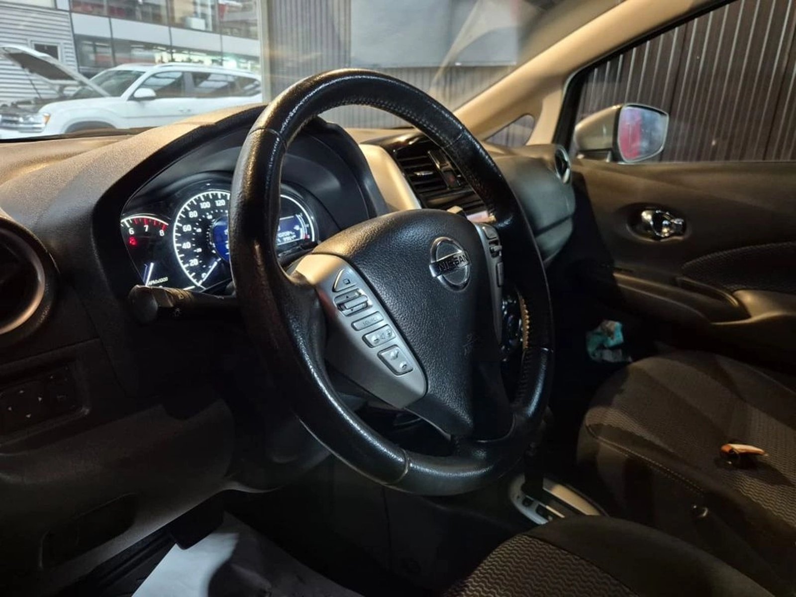 NISSAN NOTE 1.6 ADVANCE 4X2 CVT AT 5P 2016 - Imagen 16 de 18